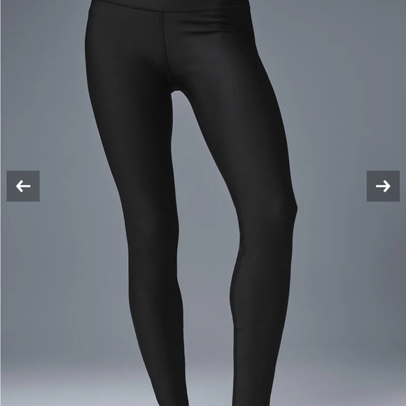 ALO Yoga Pants - ALO Yoga AirLift Black Leggings